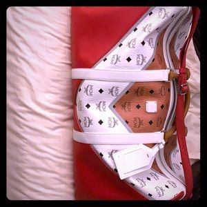 Mcm large duffel/overnight bag! Perfect condition!